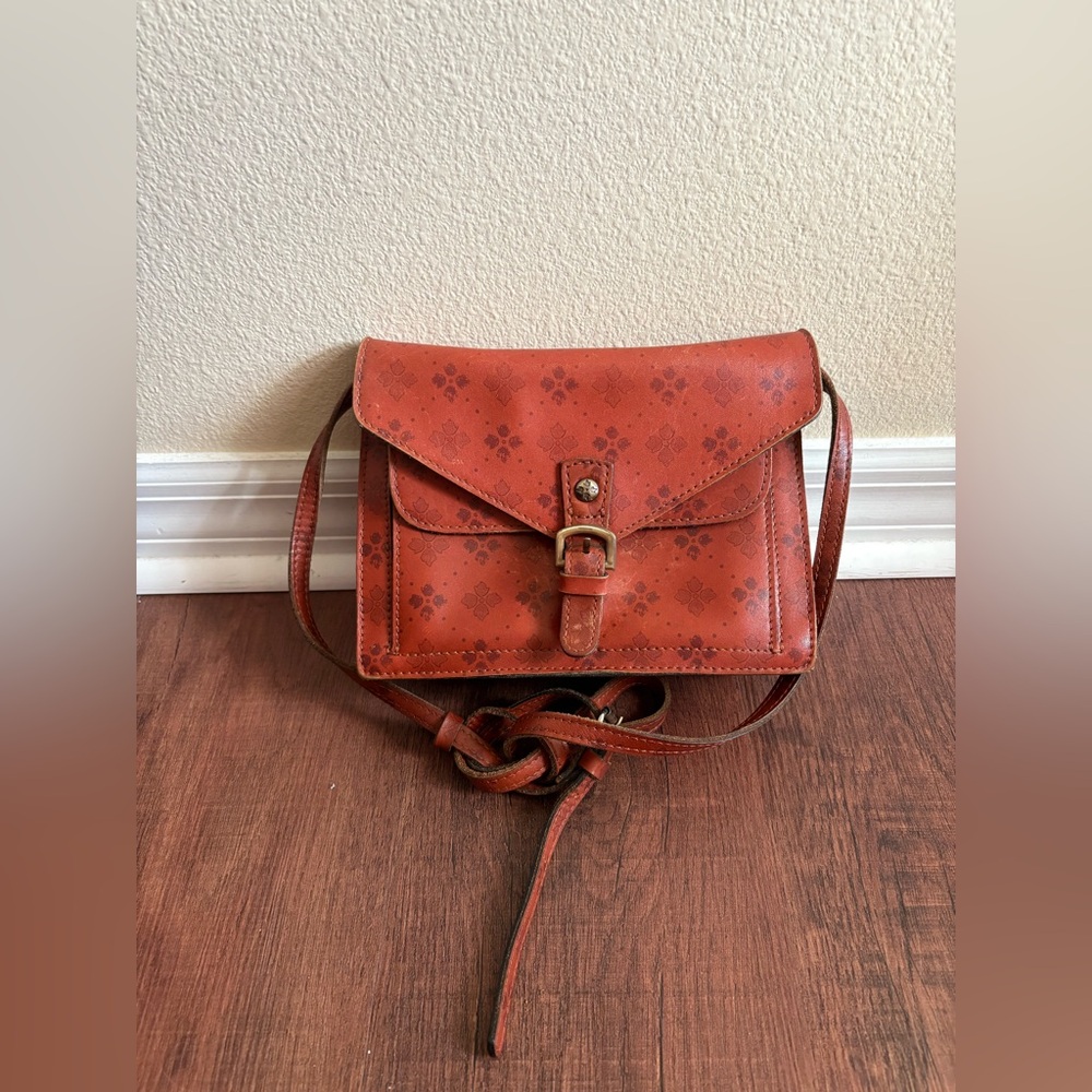 Patricia Nash Leather Crossbody Bag Floral Embossed Boho Suede Interior